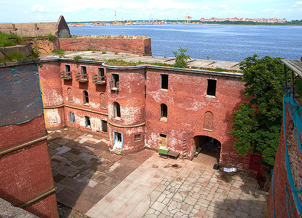 Rear part of the fort - Fort Alexander, Photo