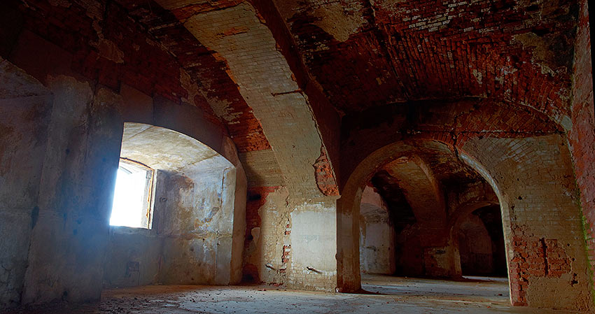 Casemates of 2-nd floor - Fort Alexander