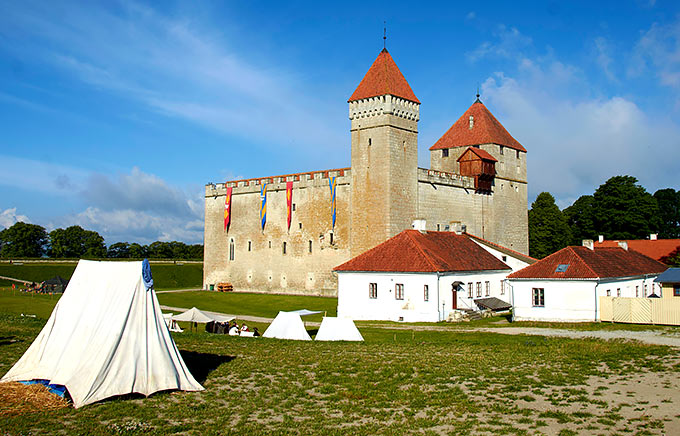 Arensburg fortress - Gun Tower