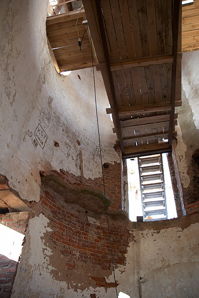 #28 - Tower's interiors