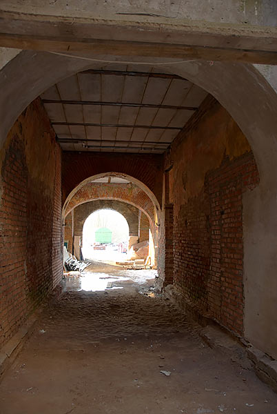 #24 - Castle Gate passage