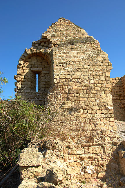 The loophole of the second tier of the Eastern Gate - Caesarea