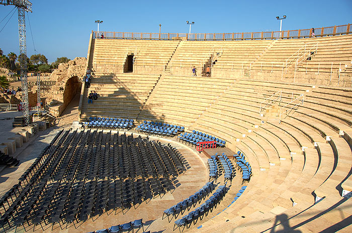 #96 - Modern theater