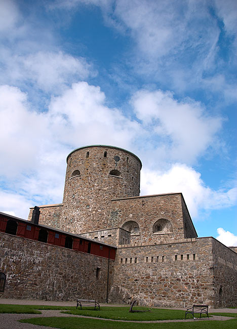 #15 - Walls of Upper courtyard with the Main tower