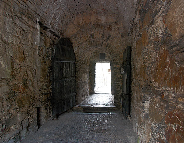#19 - Western Water Gate