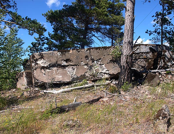 Firepost of 6-inch Canet guns battery - Coastal Artillery