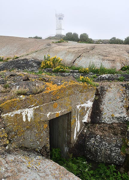 Entrance to the pillbox - Coastal Artillery