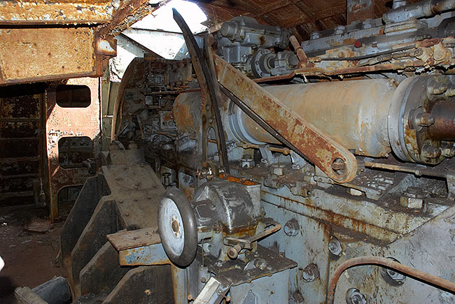 #3 - Sight of 16 inches gun from inside