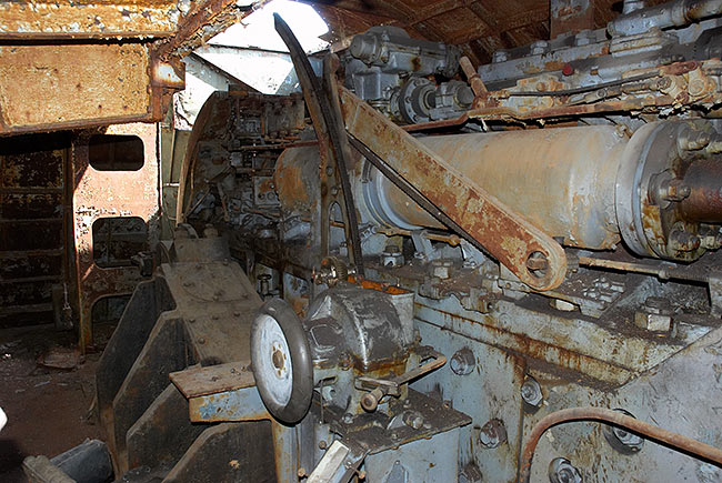 Sight of 16 inches gun  from inside - Coastal Artillery