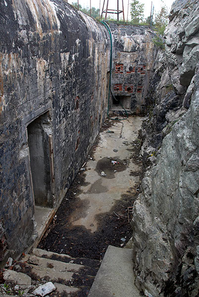 Entrance to the bunker - Coastal Artillery