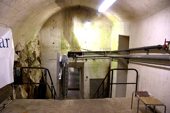 #12 - Entrance vestibule