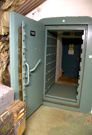 #14 - Air lock