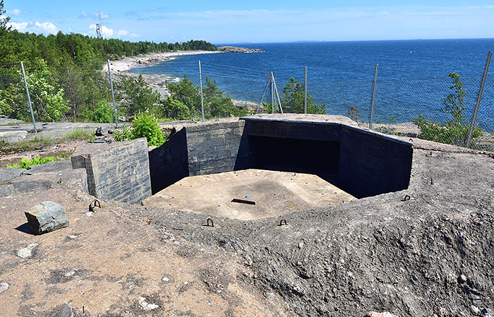 Gun's emplacement - Coastal Artillery