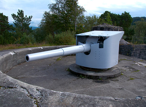 Форт Кварвен - Береговая артиллерия