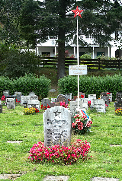 Cemetery in Gravdal - Coastal Artillery