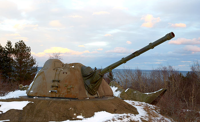 120 mm turret gun at Landsort island - Coastal Artillery