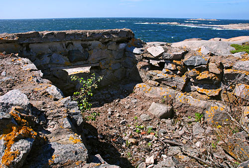 Machine gun nest - Coastal Artillery