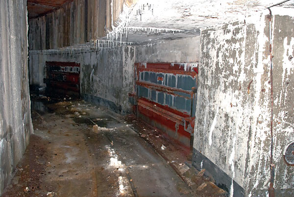 Abandoned rotunda - Coastal Artillery