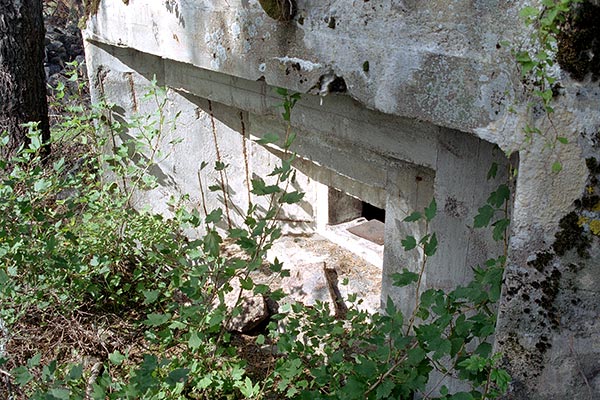 #39 - MG embrasure