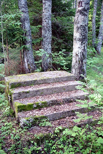 #42 - Staircase leading nowhere