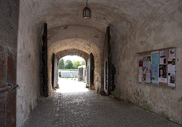 #8 - Passage of Ravelin gate