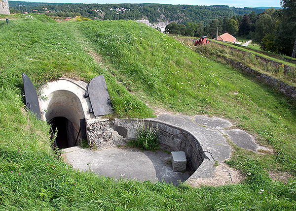 #16 - Machine gun emplacement