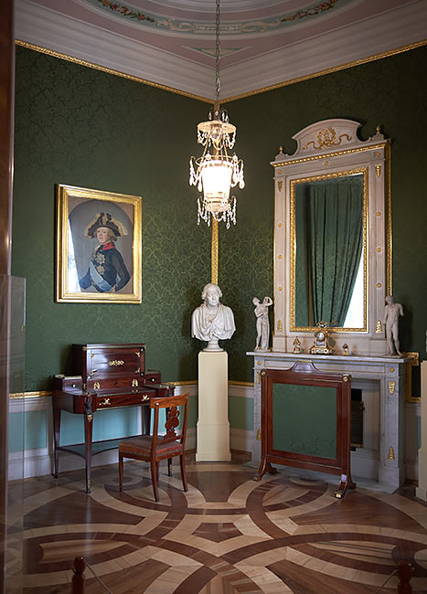 Office in the Signal Tower of the castle - Gatchina