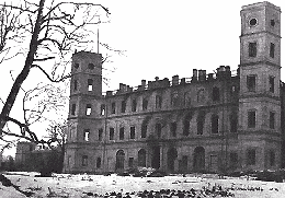 Гатчинский Дворец в 1944 году