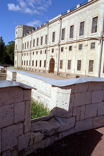 #11 - Embrasure
