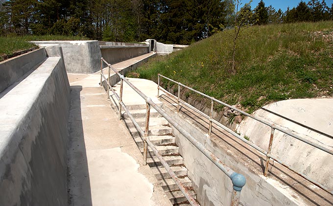 Fort Tingstad - artillery fort and former military depot