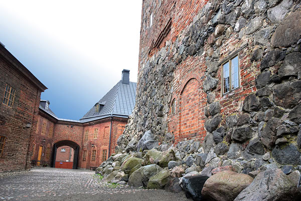 #15 - Fortress wall