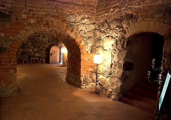 #42 - Antechamber