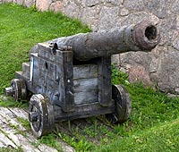 Пушка на центральном бастионе крепости Хамина