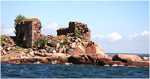 Undermined bastion of Fort Gustafsvarn