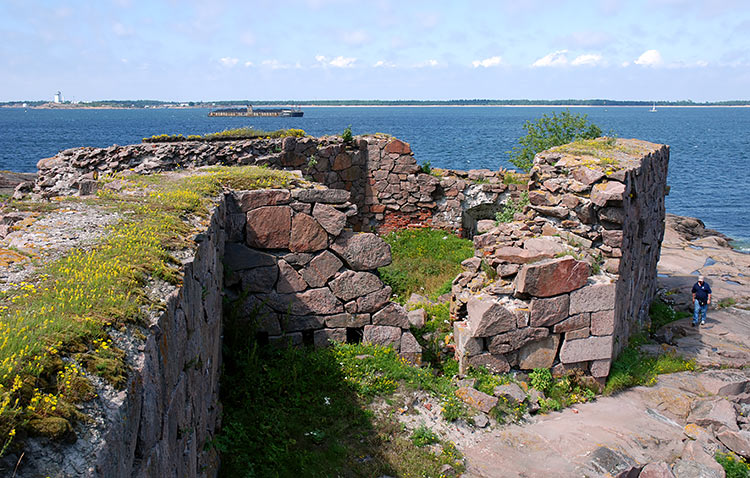 #7 - North bastion