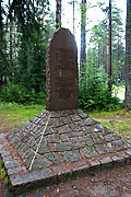 War monument at Harparskog line (H-Line)