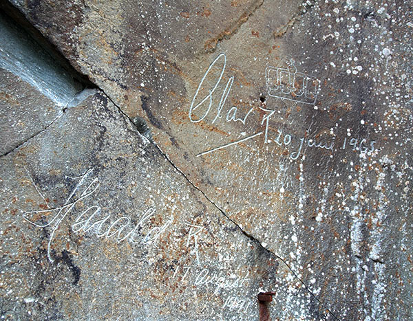 #51 - Kings signatures