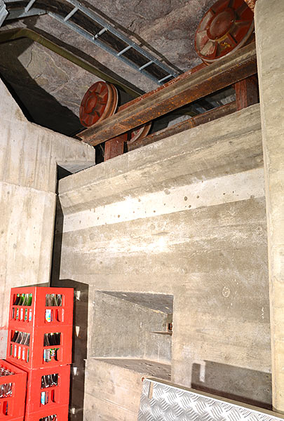 #18 - Concrete slab