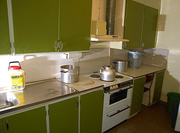 #25 - Kitchen