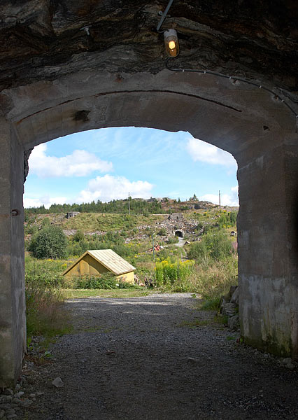 #46 - Enter to the tunnel