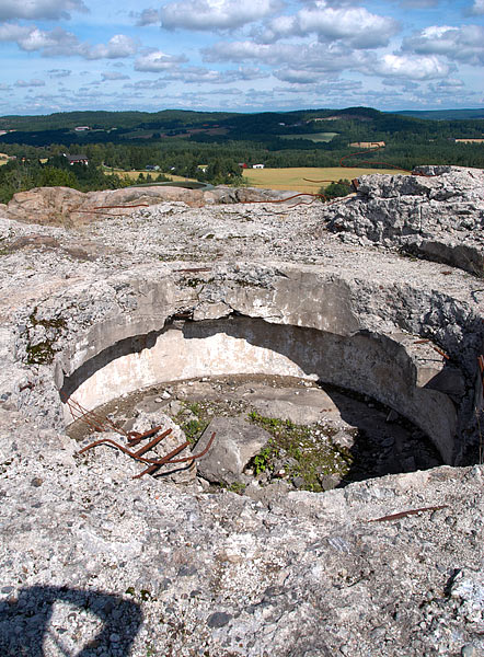 #25 - Gun's turret emplacement