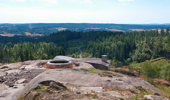 #27 - Emplacement of 75 mm Cockerill & Cie L/50 M 1909 gun's turret