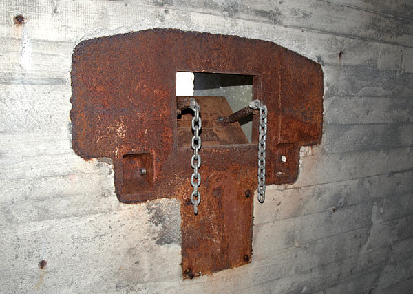 #24 - Embrasure