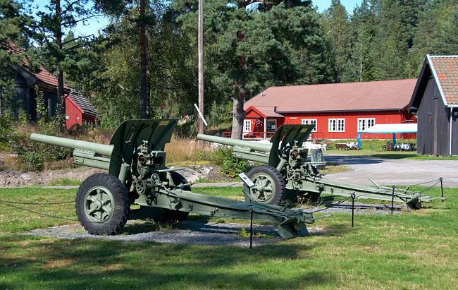 #62 - Norway army field guns