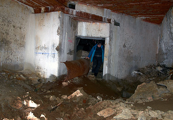 Dungeons of western part of the 12-inch tower battery - Fort Ino