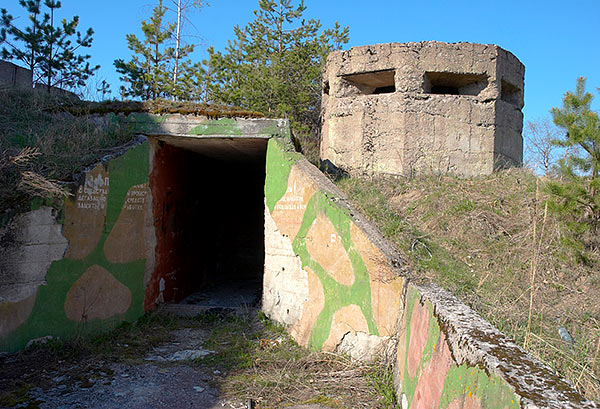 #51 - Entrance