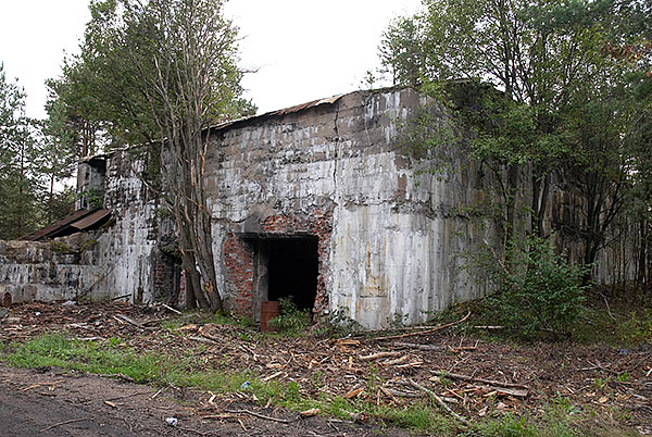 Unfinished bunker - Fort Ino