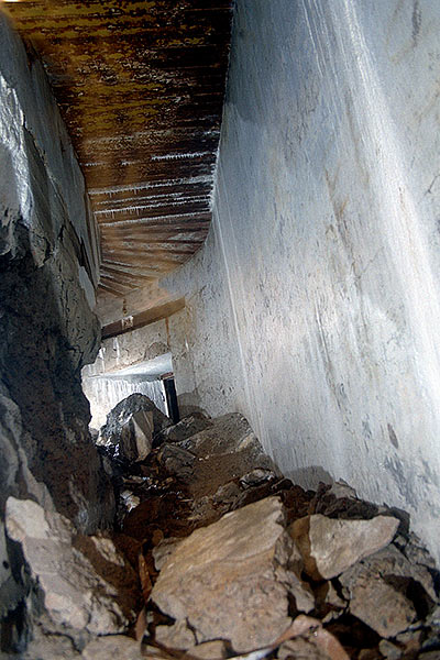 Premises under the turret - Fort Ino