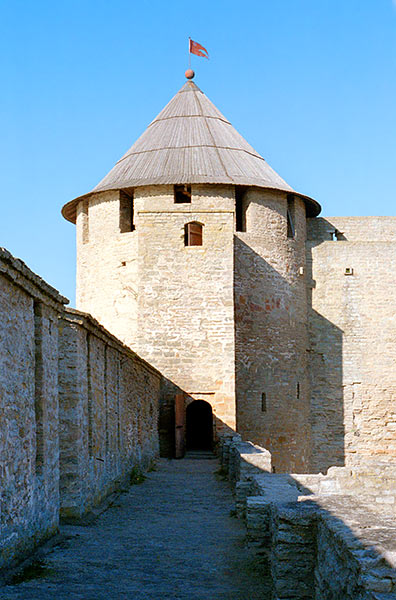 #40 - Proviantskaja tower