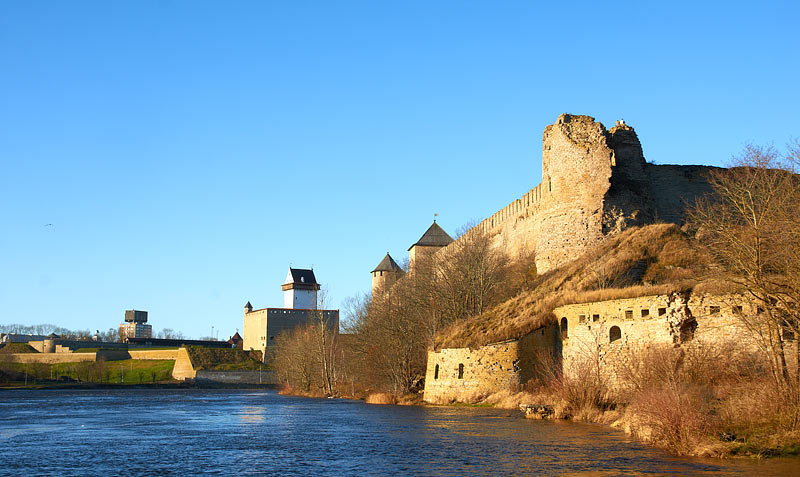 #77 - Two Towers